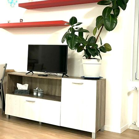 Babalu Con Vista Lago Арона Екстер'єр фото