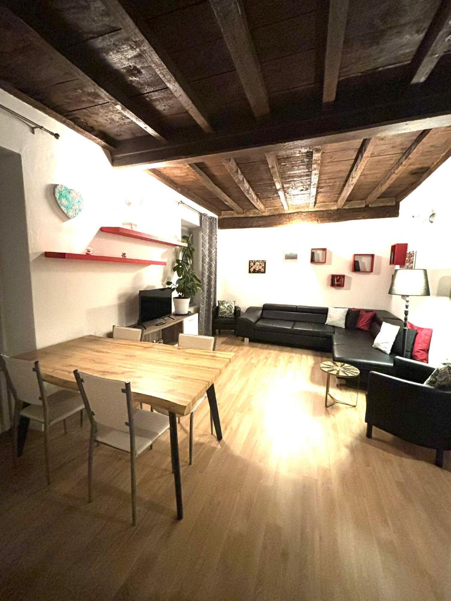 Babalu Con Vista Lago Арона Екстер'єр фото